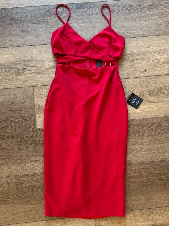 Lulus Cross Your Heart Red Surplice Cutout Bodycon Midi Dress - Picture 2 of 5